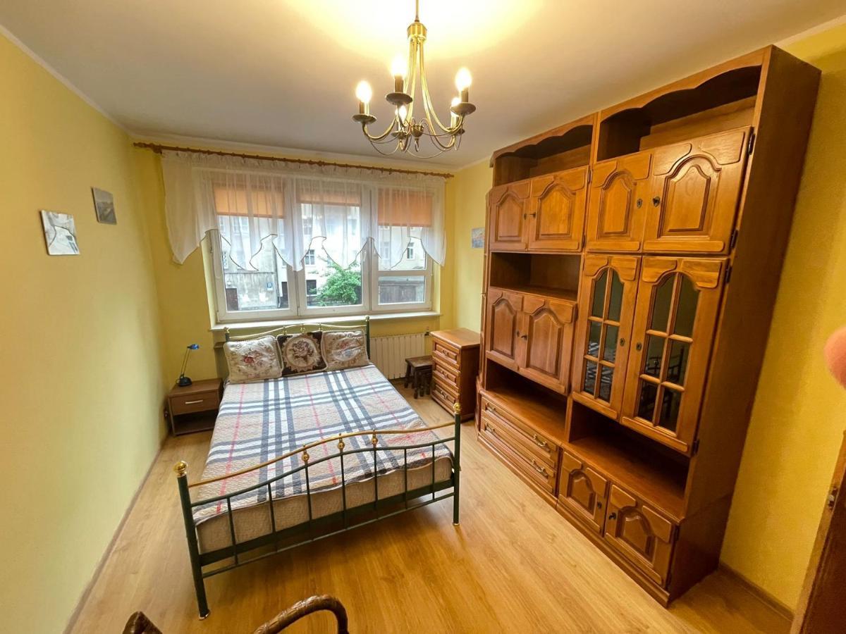 Apartament Yourapart Straganiarska Z Parkingiem